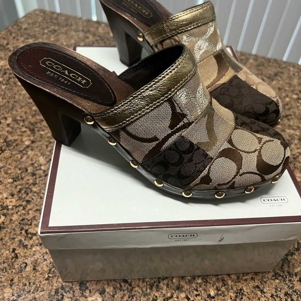 Coach shoes